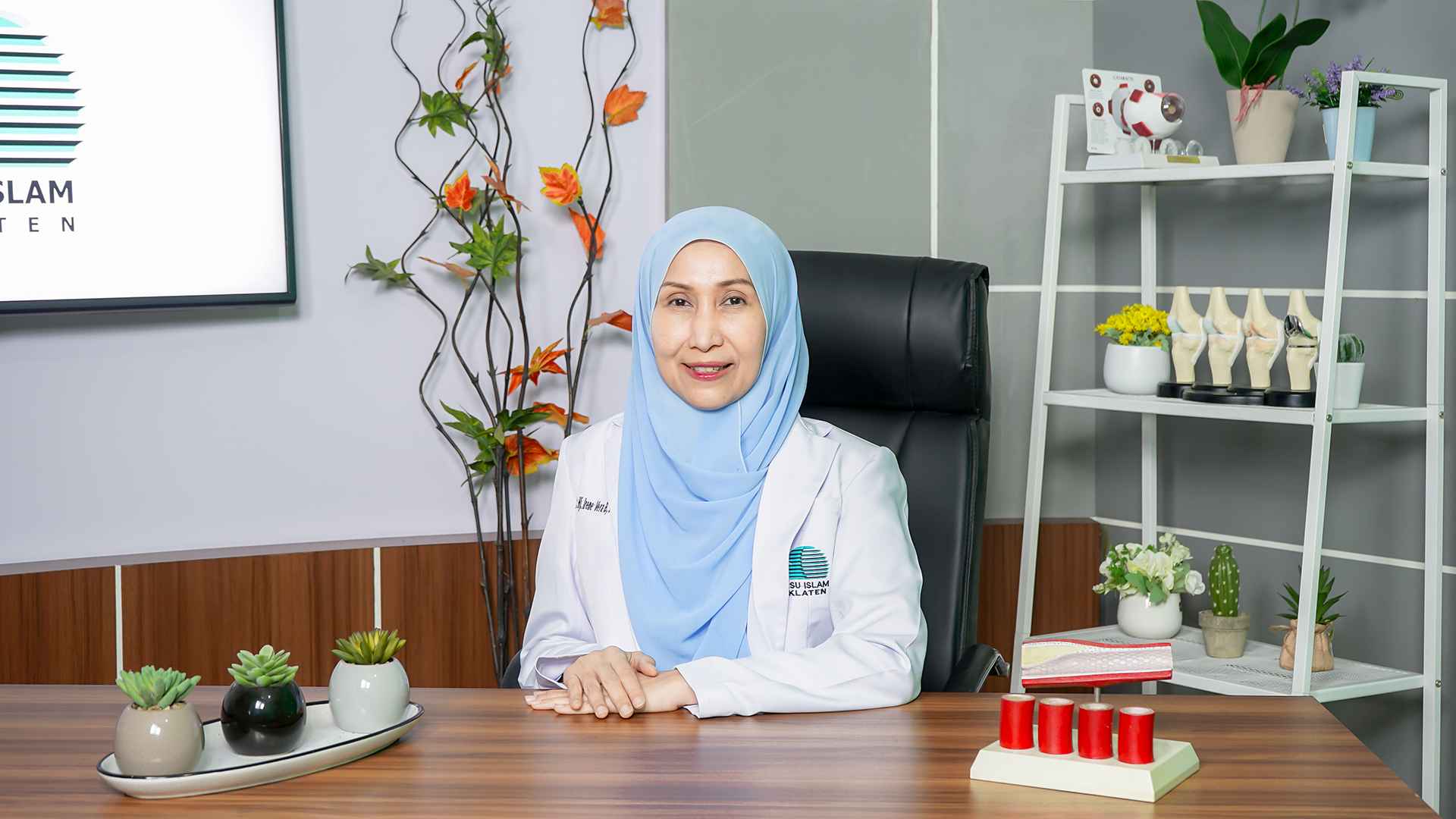 dr. Irene Vera Boestaman, M.Sc., Sp.PD., FINASIM