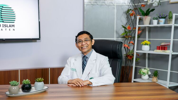 Dr. dr. H Prasetyadi Sp.KK (K).,FINSDV.,FAADV